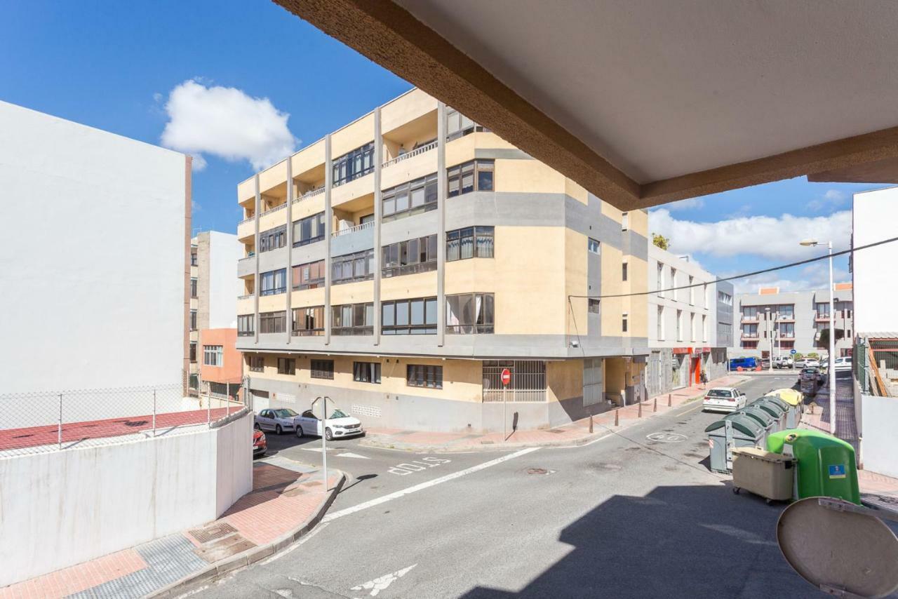 Cozy Apartment In Salinetas Beach. Exterior photo